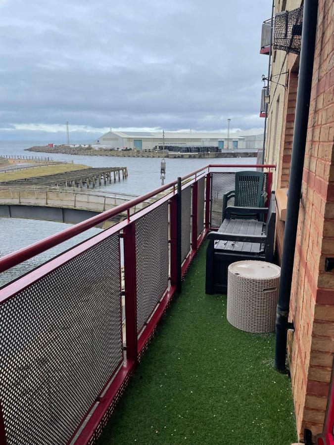 The Marine - Balcony - Beach View - Coorie Doon Stays Ayr Esterno foto